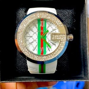White Gucci Diamond Watch